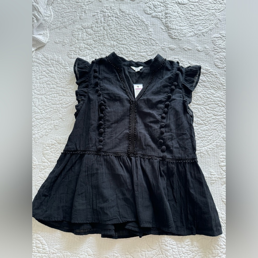 NWT Black Belk Blouse Size M